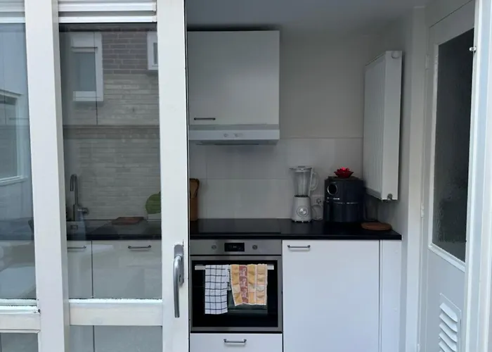 Hello Noordwijk - Zomerhuis Toekomststraat 8